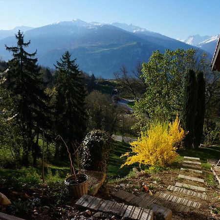 Bnb Valais - By La Sittelle Grimisuat Bagian luar foto