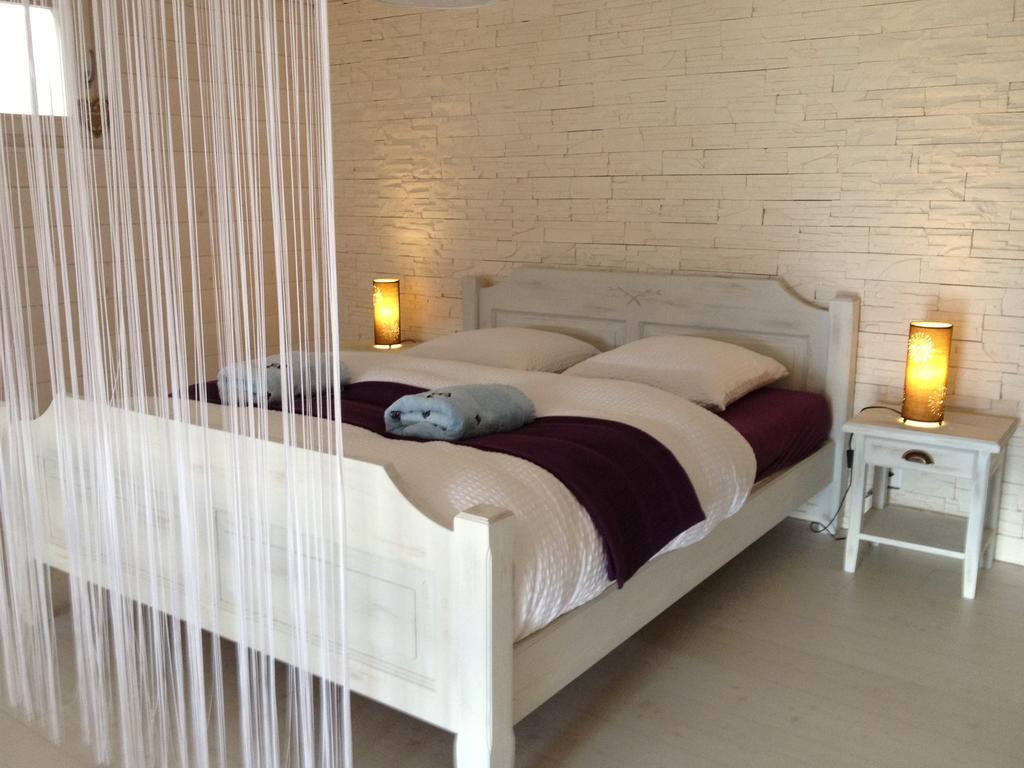 Bnb Valais - By La Sittelle Grimisuat Bagian luar foto