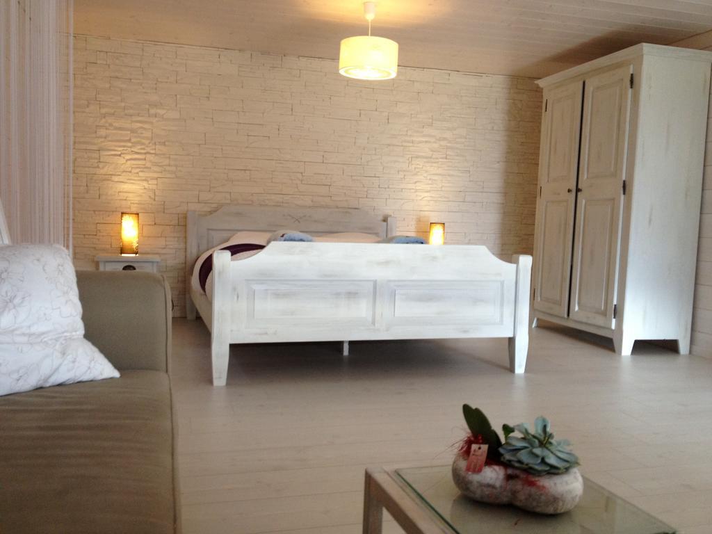 Bnb Valais - By La Sittelle Grimisuat Bagian luar foto
